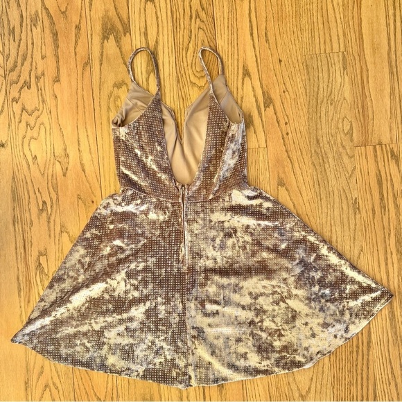 City Studio Juniors Gray Sparkle Spaghetti Strap Fit and Flare Dress Sz 5 - Picture 7 of 13